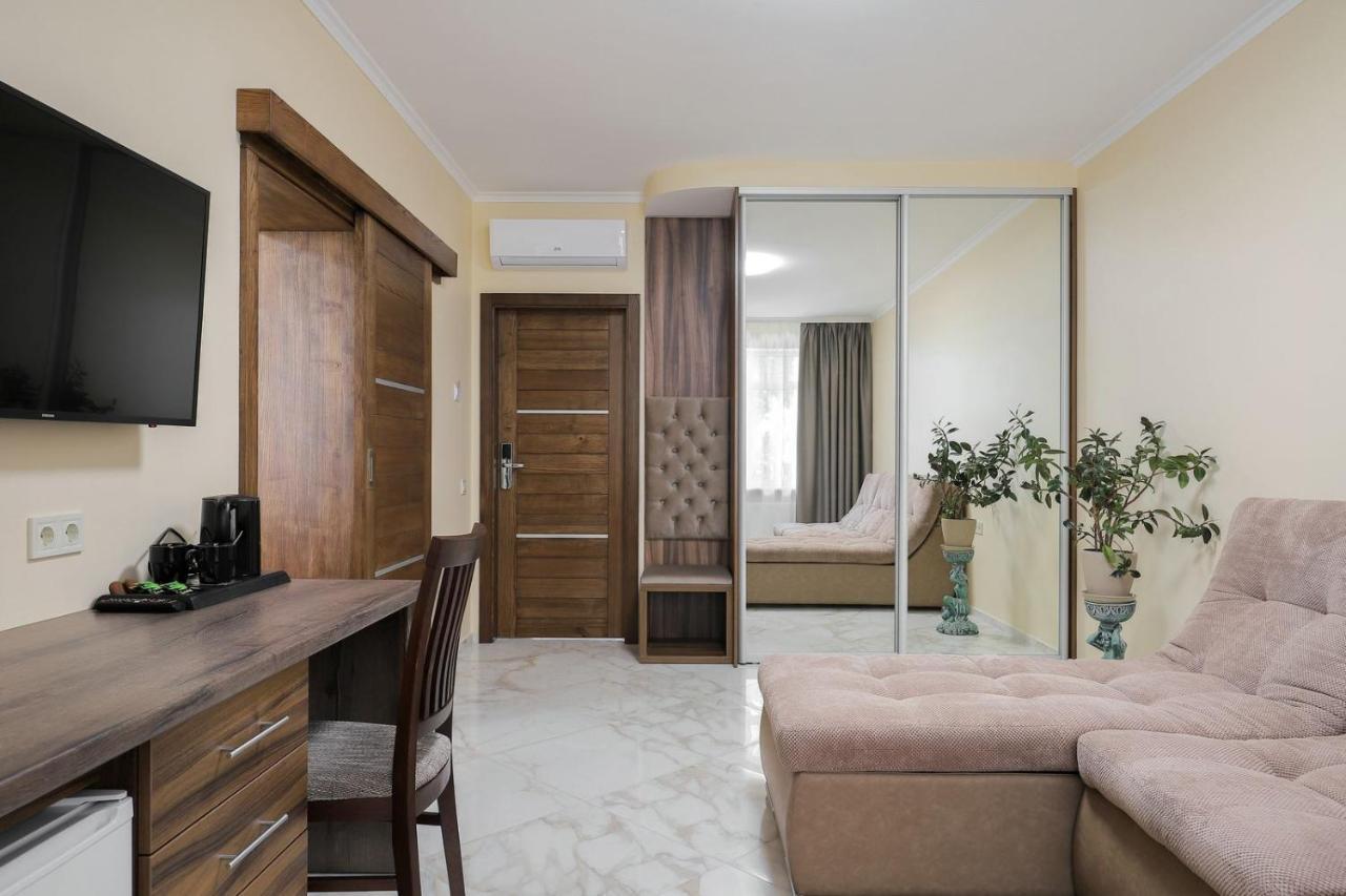 Borys Hotel Boryspil Airport Esterno foto
